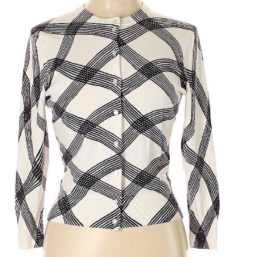 🖤CROWN AND IVY🖤CROSS STRIPED ESSENTIAL SWEATER🖤